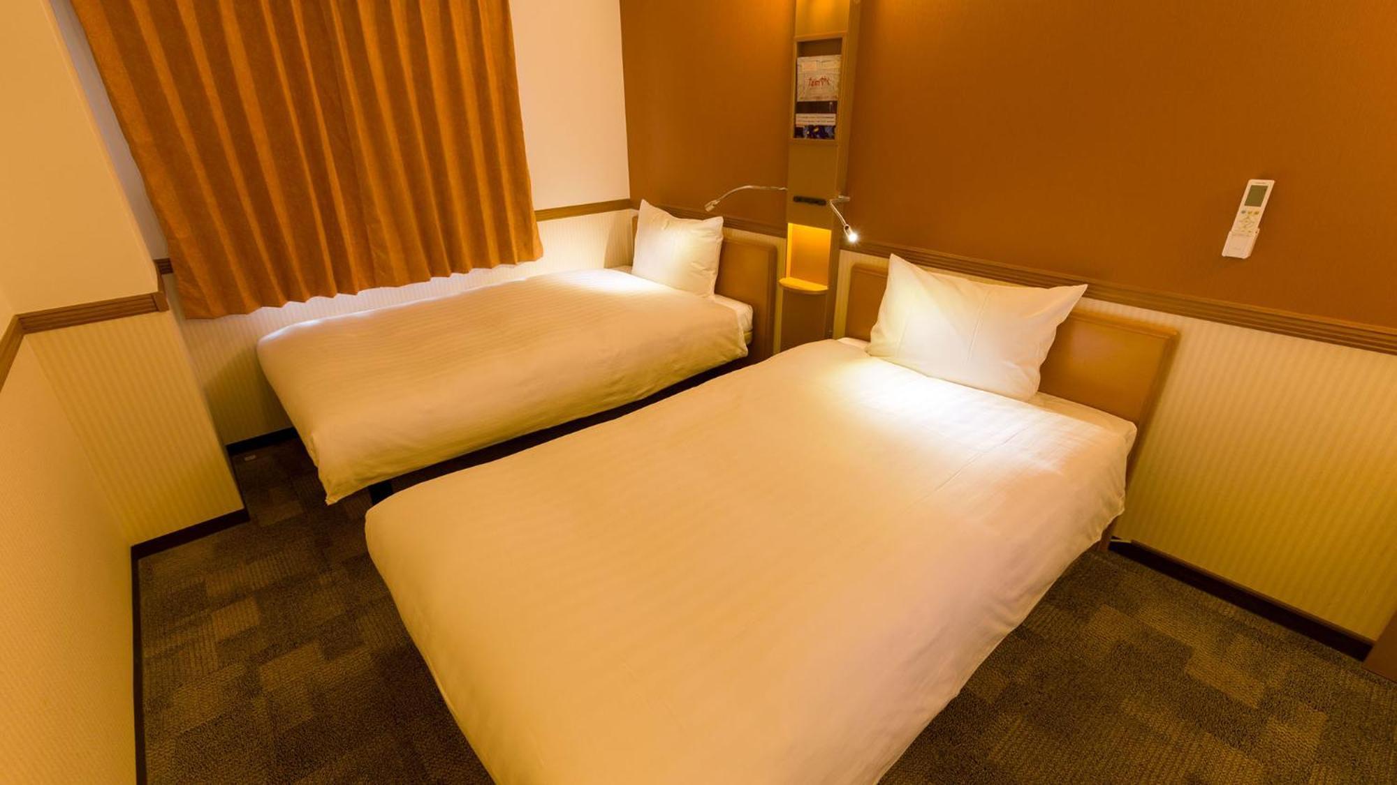 Toyoko Inn Takasaki Eki Nishi Guchi No 2 ห้อง รูปภาพ