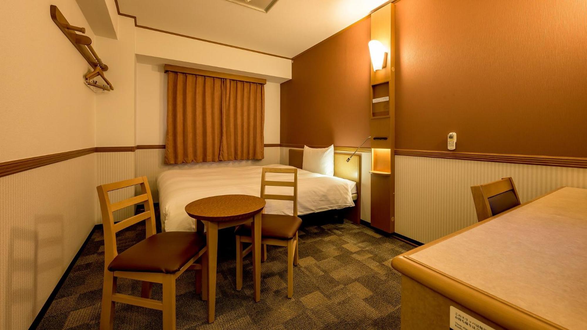 Toyoko Inn Takasaki Eki Nishi Guchi No 2 ห้อง รูปภาพ