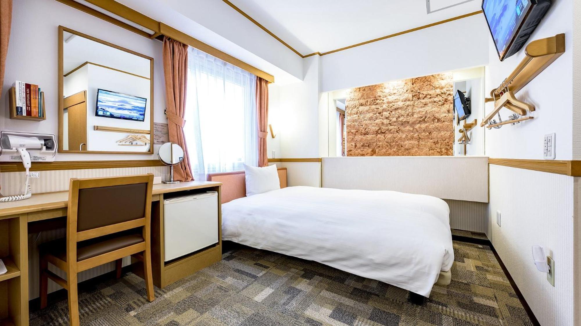 Toyoko Inn Takasaki Eki Nishi Guchi No 2 ห้อง รูปภาพ